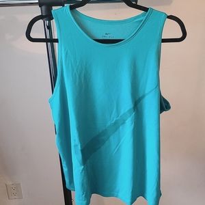 Women's nike tank